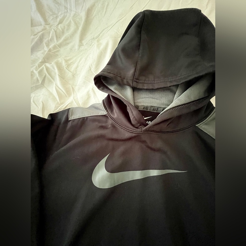 Nike ThermaFit Hoodie
